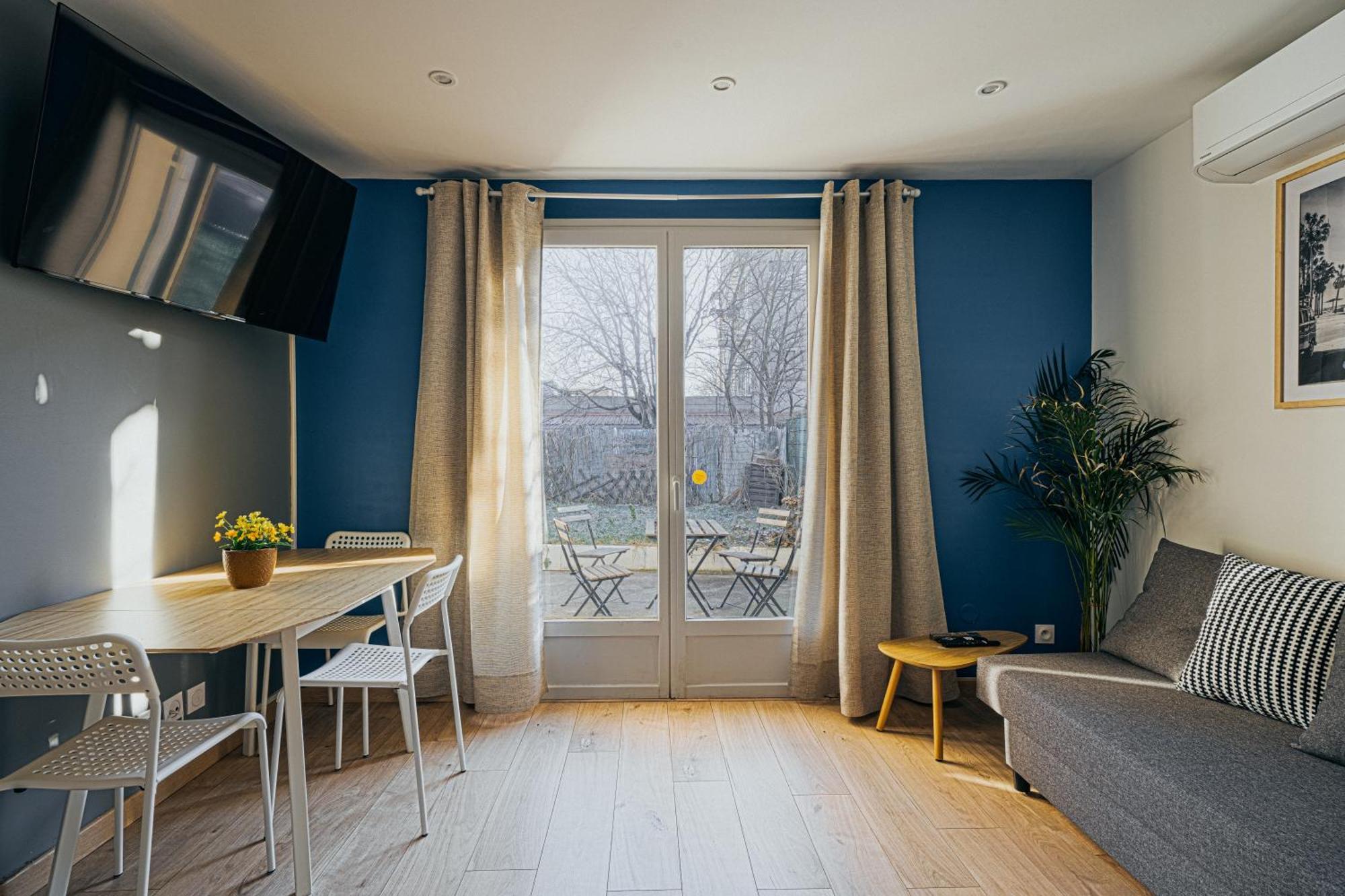Charmante Maison Avec Jardin Sans Vis-A-Vis Saint-Fons Eksteriør billede